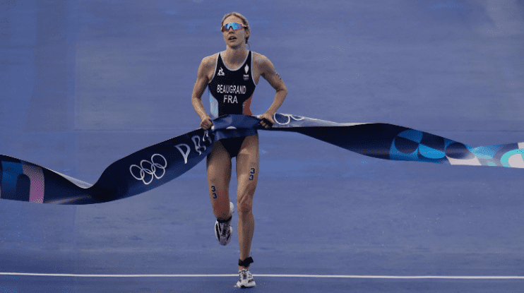 Cassandra Beaugrand, triathlète française de haut niveau, accorde une grande importance à la nutrition pour optimiser sa performance. Quels sont ses conseils ?