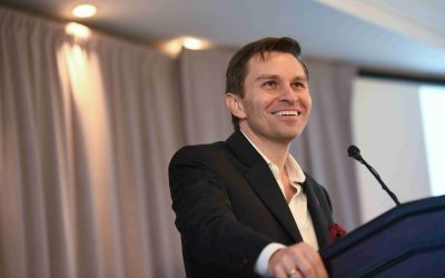 David Sinclair – biologiste australo-américain connu pour ses recherches sur le vieillissement et l’épigénétique